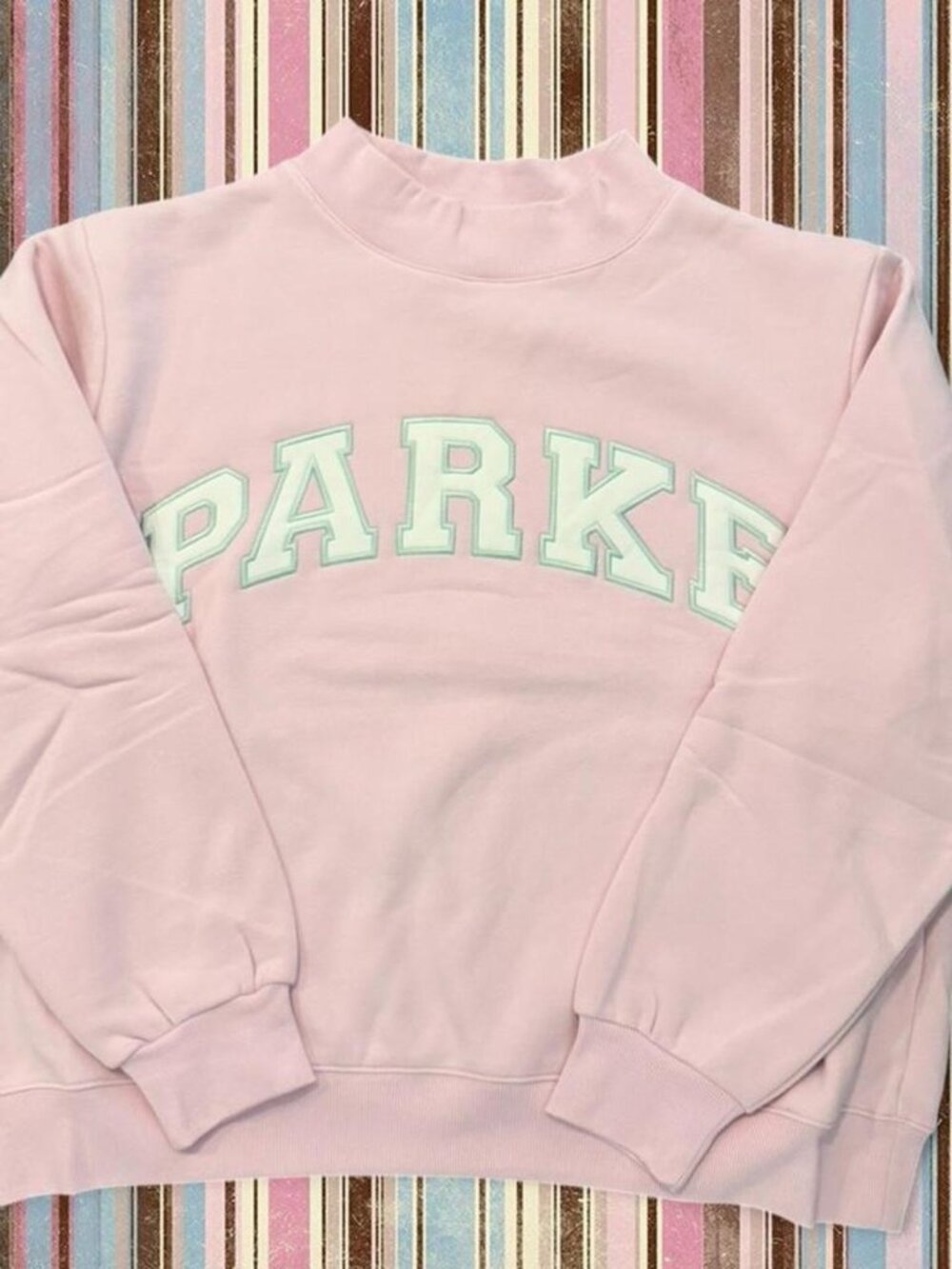 NEW Parke Pink Mock Neck College Logo Sweatshirt - Picture 4 of 4